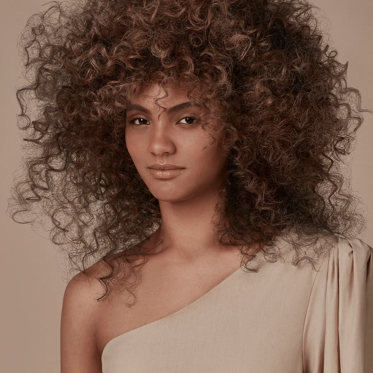 Collezione_look3_Lana_curls_1200x1200.png
