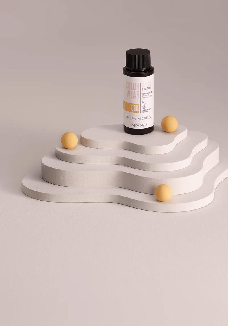 CW_gloss_09_N_Desk.jpg