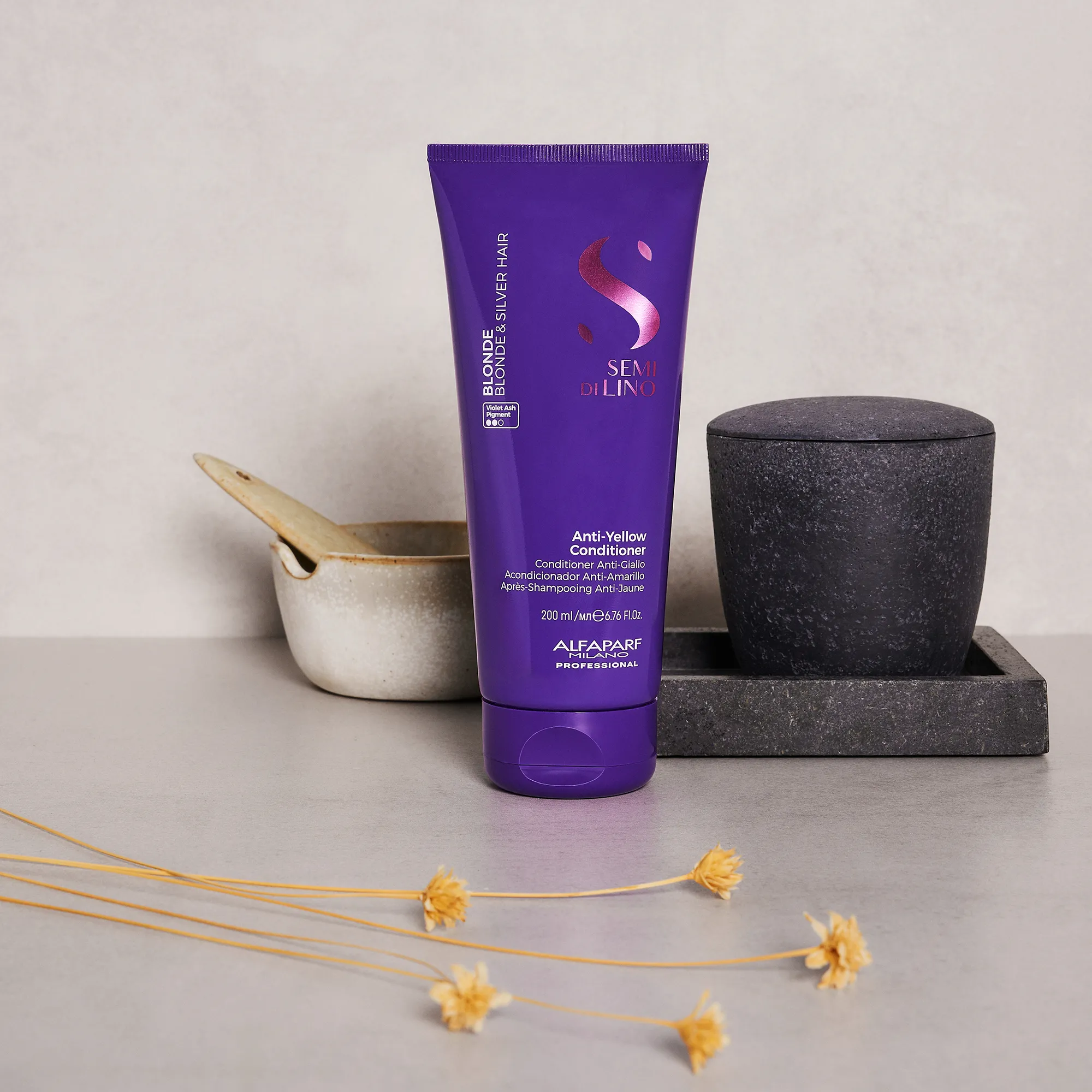Anti-Yellow Conditioner | Alfaparf Milano Professional